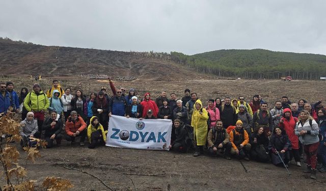 Zodyak ekibinden yangın sahasında fidan dikimi