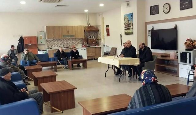 Huzurevine anlamlı ziyaret