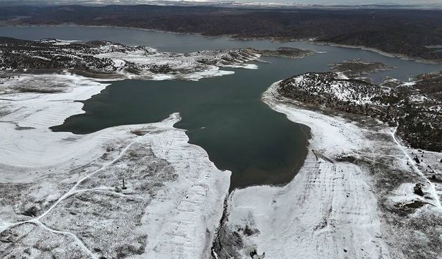 Porsuk Barajı'nda geriye çekilen su tedirgin etti