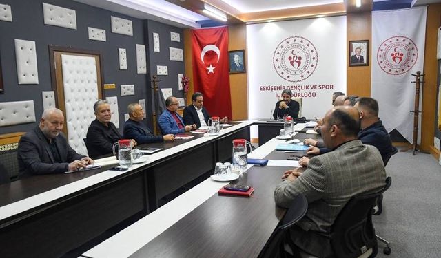 Gençlik ve Spor İl Müdürlüğü’nde yılın ilk değerlendirme toplantısı gerçekleşti
