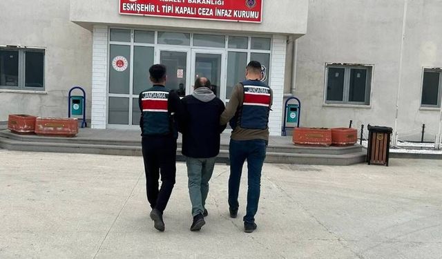 10 yıl kesinleşmiş hapis cezası ile aranan şüpheli yakalandı