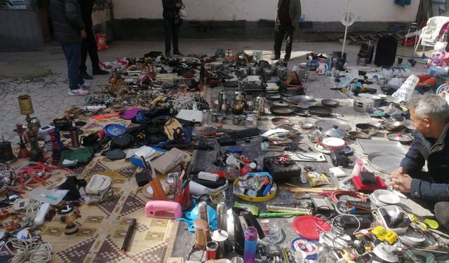 Eskişehir'deki bu pazarda ne ararsan bulmak mümkün