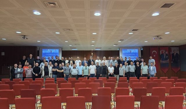 Anadolu Üniversitesi'nde personele seminer