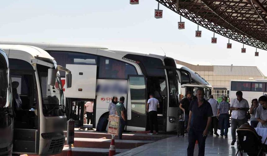 Bayram tatili 9 gün olacak mı? Bakandan kritik açıklama!