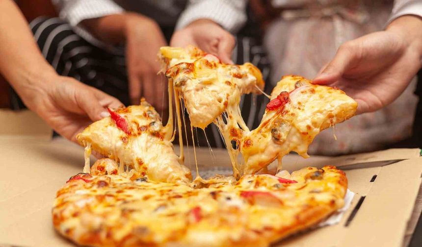Pizza aşçısı öldürdüğü adamı pişirmekle suçlanıyor