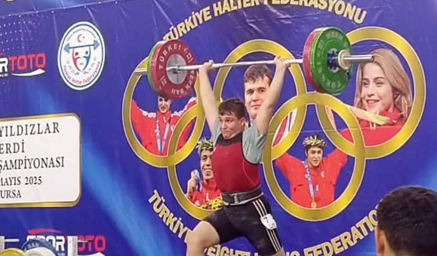 Eskişehirli sporcu Türkiye üçüncüsü oldu