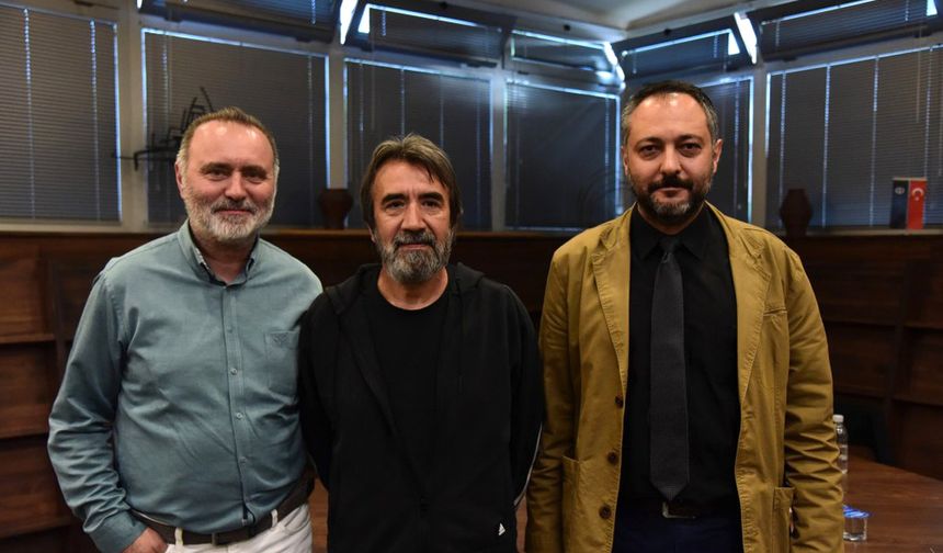 Ödüllü yönetmen Zeki Demirkubuz Eskişehir'de