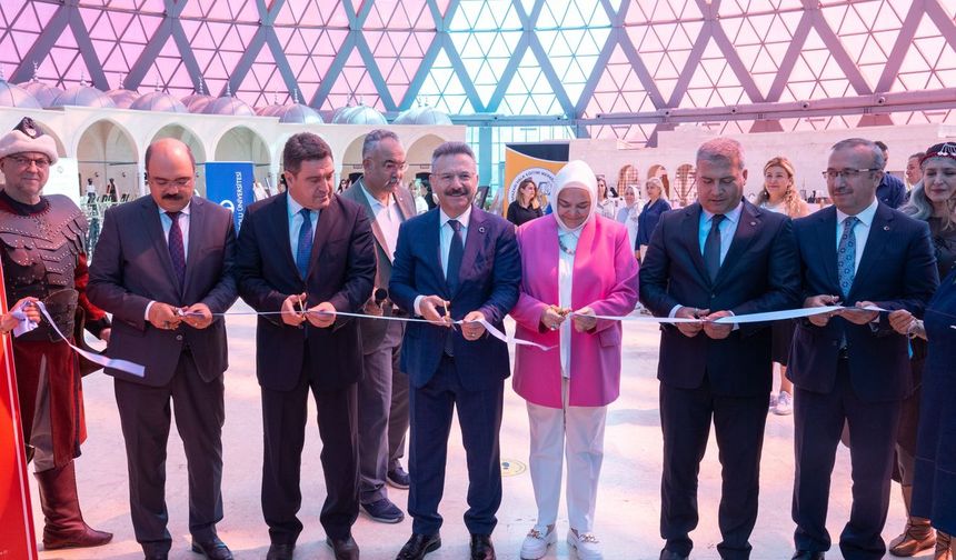 'Hayat Boyu Öğrenme Yıl Sonu Sergisi'nin açılış töreni yapıldı