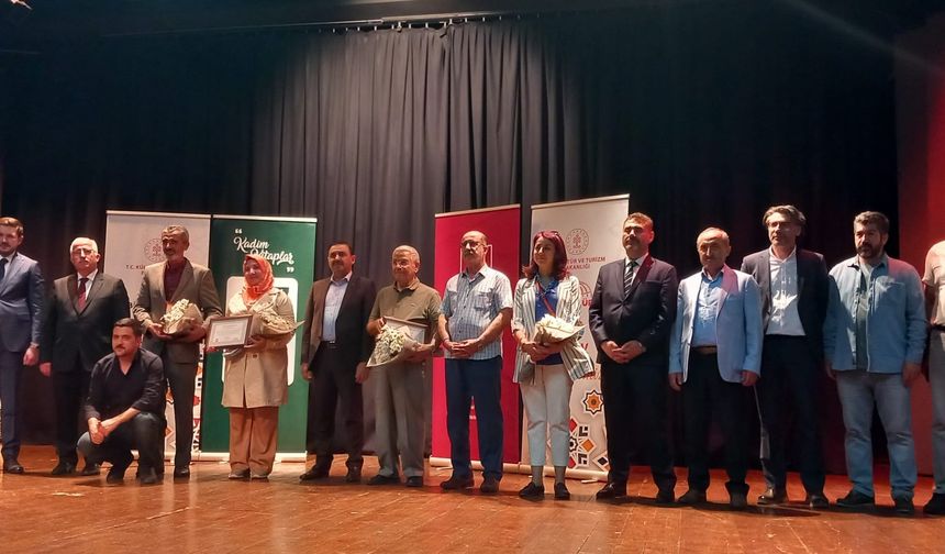Eskişehirli aktarın 200 yıllık el yazması kitaplaştı