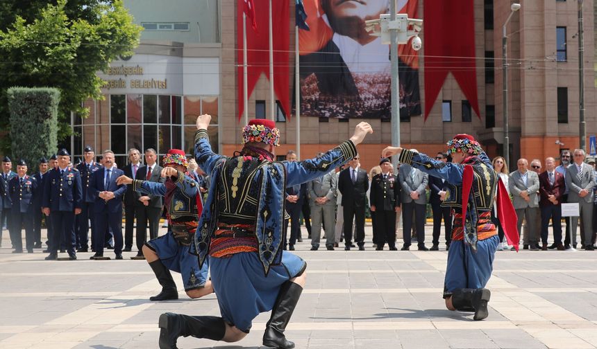105 yıl önce bugün: Atatürk’ün Eskişehir’e gelişi kutlandı