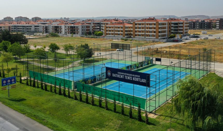 Eskişehir’de çocuklar ve yetişkinler için tenis kursu kayıtları başlıyor
