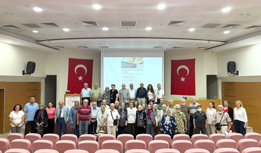 Yunus Emre Devlet Hastanesi'nde “Dünya Yaşlı İhmal ve İstismarı Farkındalık Günü” etkinliği