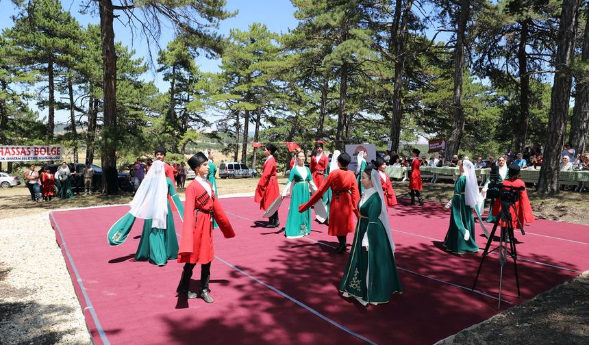 Bozüyük Karaçayır Köyü'nde geleneksel şenlik coşkusu