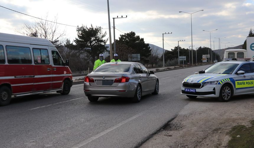 Eskişehir'de onlarca ehliyete el konuldu