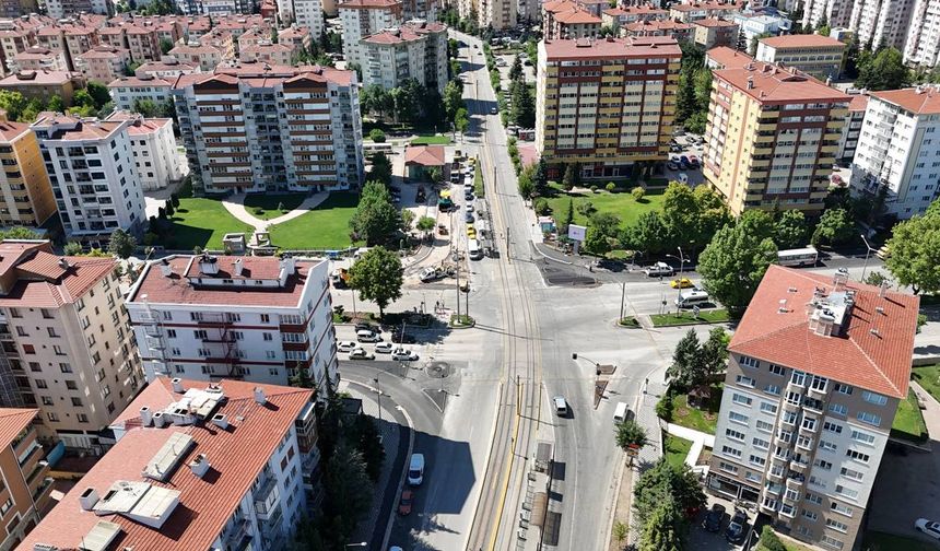 O kavşakta düzenleme çalışması başladı