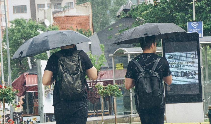 Eskişehir'de gök gürültülü sağanak yağış beklentisi