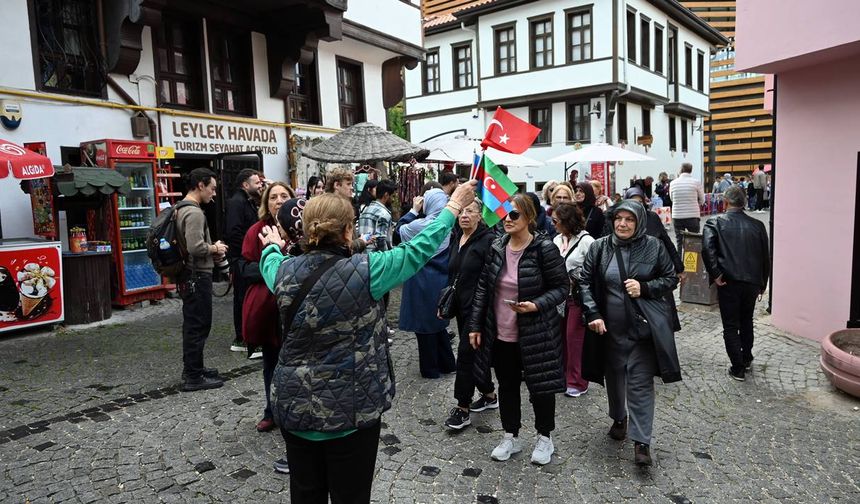 Azeri kadınlar Eskişehir'in kültürünü keşfetti
