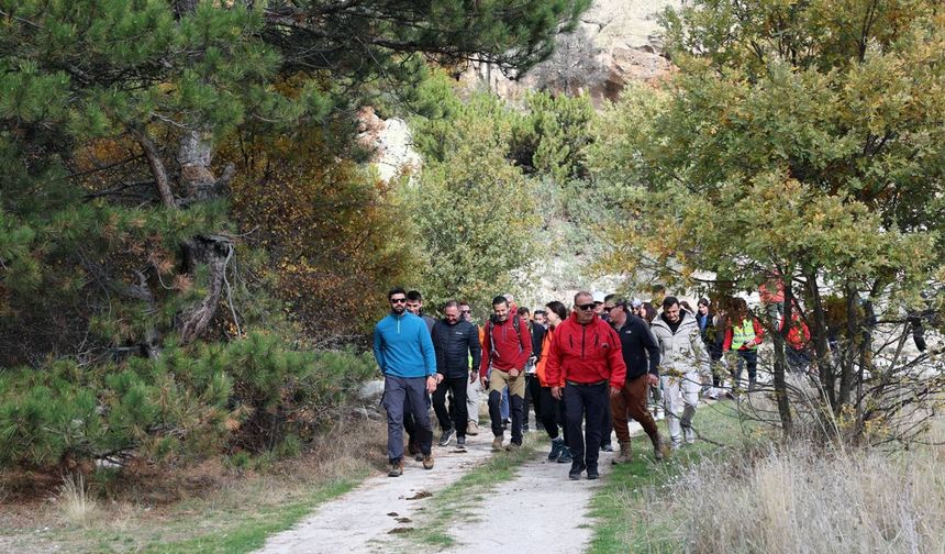 Doğaseverler cumhuriyet için yürüdü