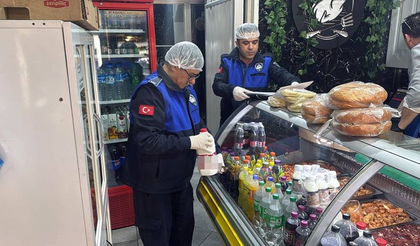 Odunpazarı’nda artan zehirlenme vakalarının ardından market ve gıda işletmelerine denetim