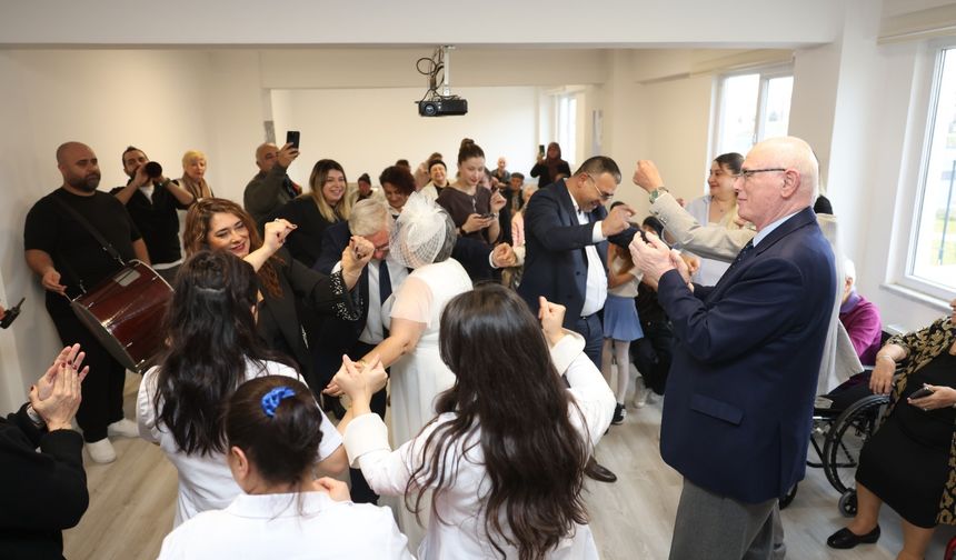 Ahmet Amca ve Eriman Teyze hayatlarını birleştirdi