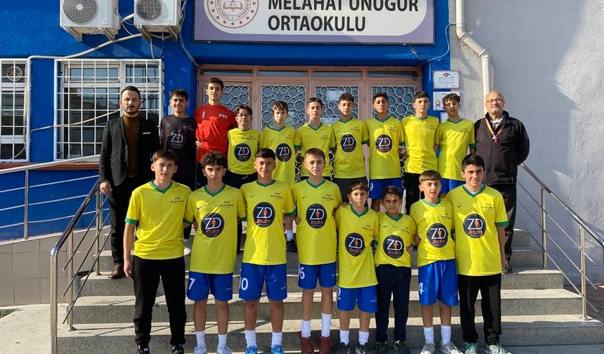 Bu okul futbol branşında üst üste 10 yıldır şampiyon