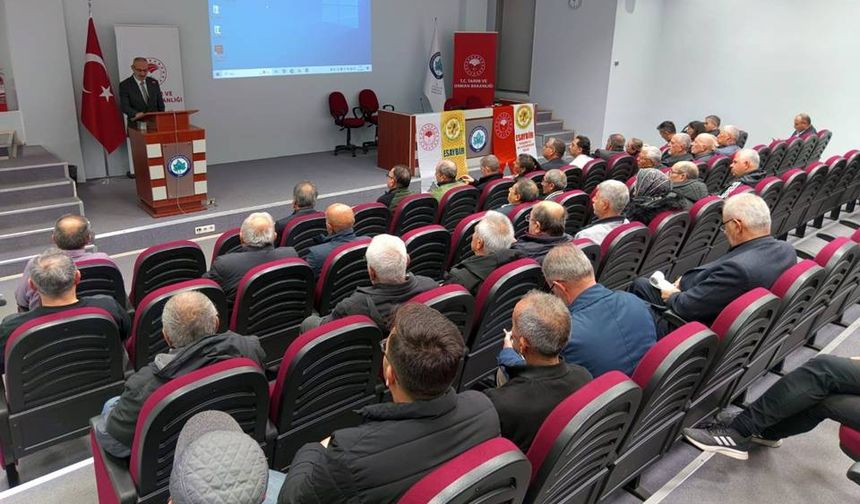 Eskişehir'de 'Türkiye'de Arıcılık ve Arı Ürünleri Paneli' düzenlendi