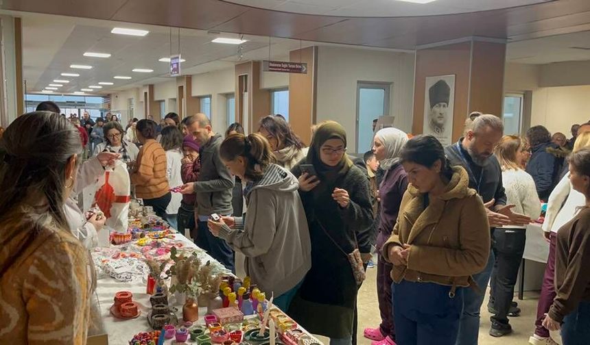 ESOGÜ‘de anlamlı sergi