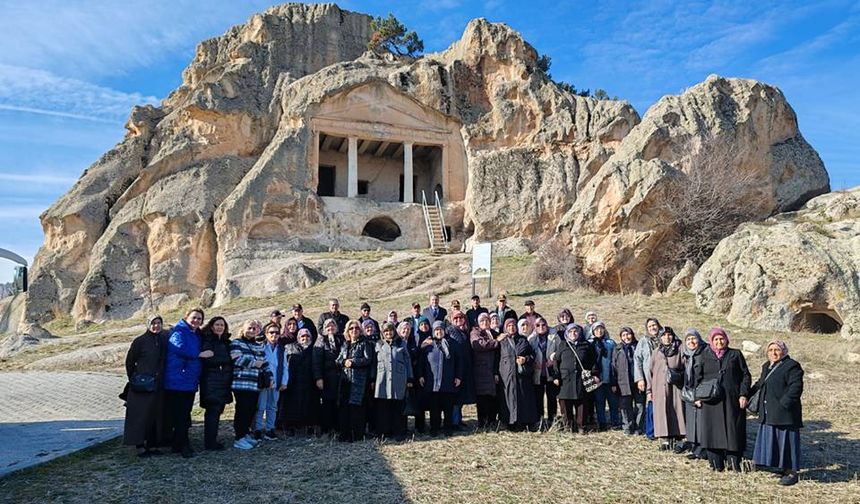 Muharip gaziler ve aileleri Frig Vadileri’ni gezdi