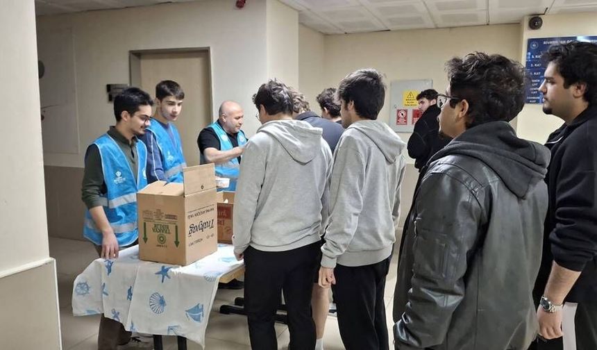 Sivrihisar’da KYK öğrencilerine final morali