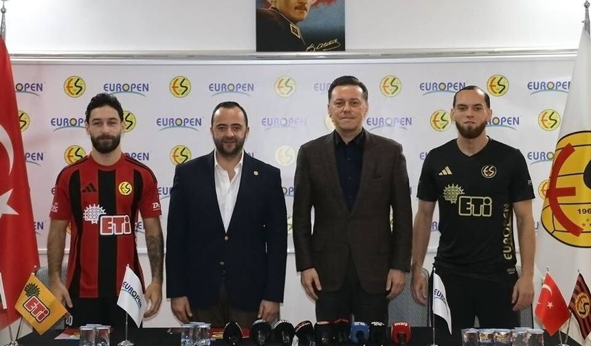 Eskişehirspor’da Elias Durmaz ve Aydemir imzayı attı