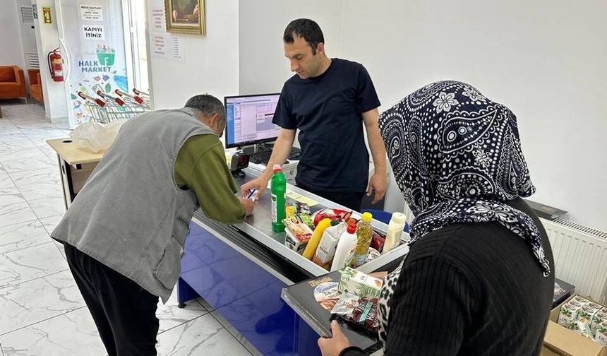 Odunpazarı’nda Halk Kart bakiyeleri artırıldı