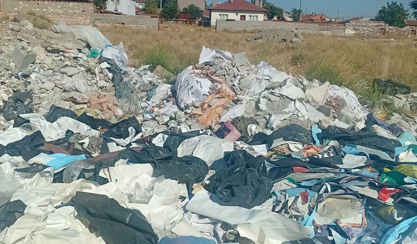 Eskişehir çevre yolunda çevre rezaleti