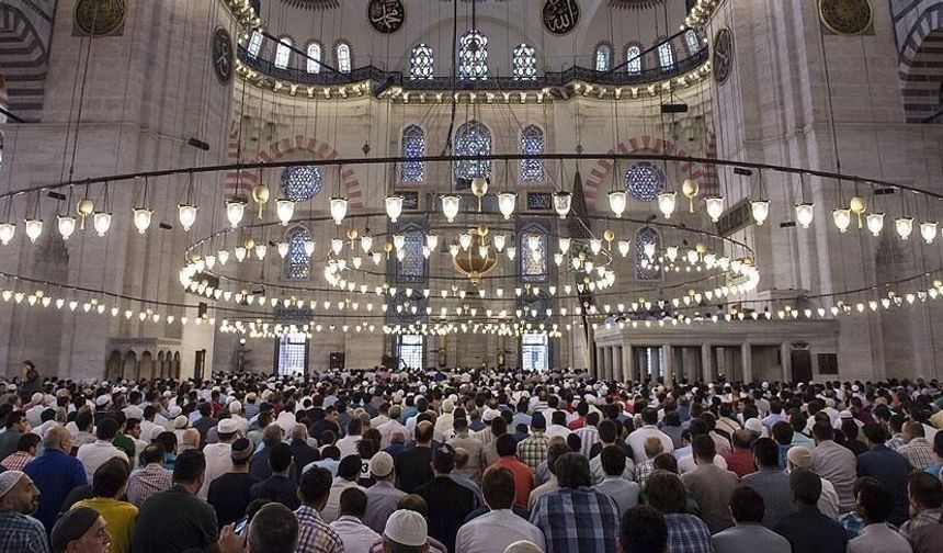Eskişehir'de bayram namazı saat kaçta kılınacak?