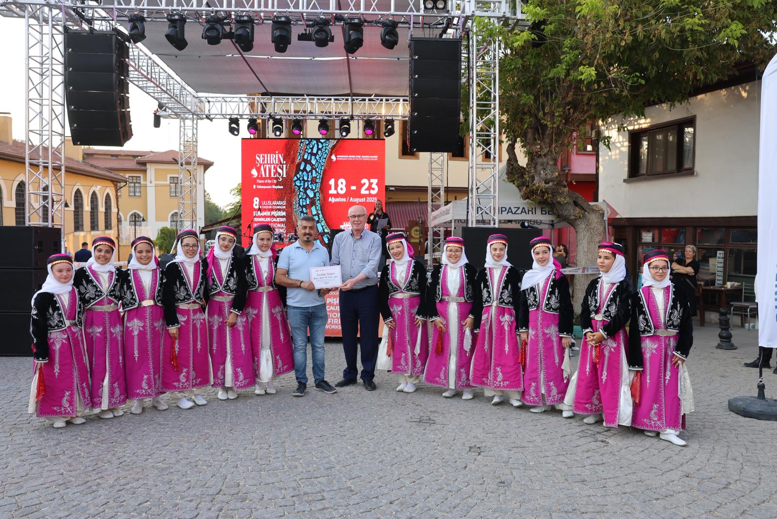 Usta Eller Odunpazarı’nda Buluştu Seramiğin Ateşle Dansı Başladı (11)